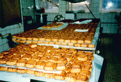 Over 40-years ago. Mooncake made in our Yong Kee Eatery. Finished, now just waiting to be packed into boxes, 4 each.